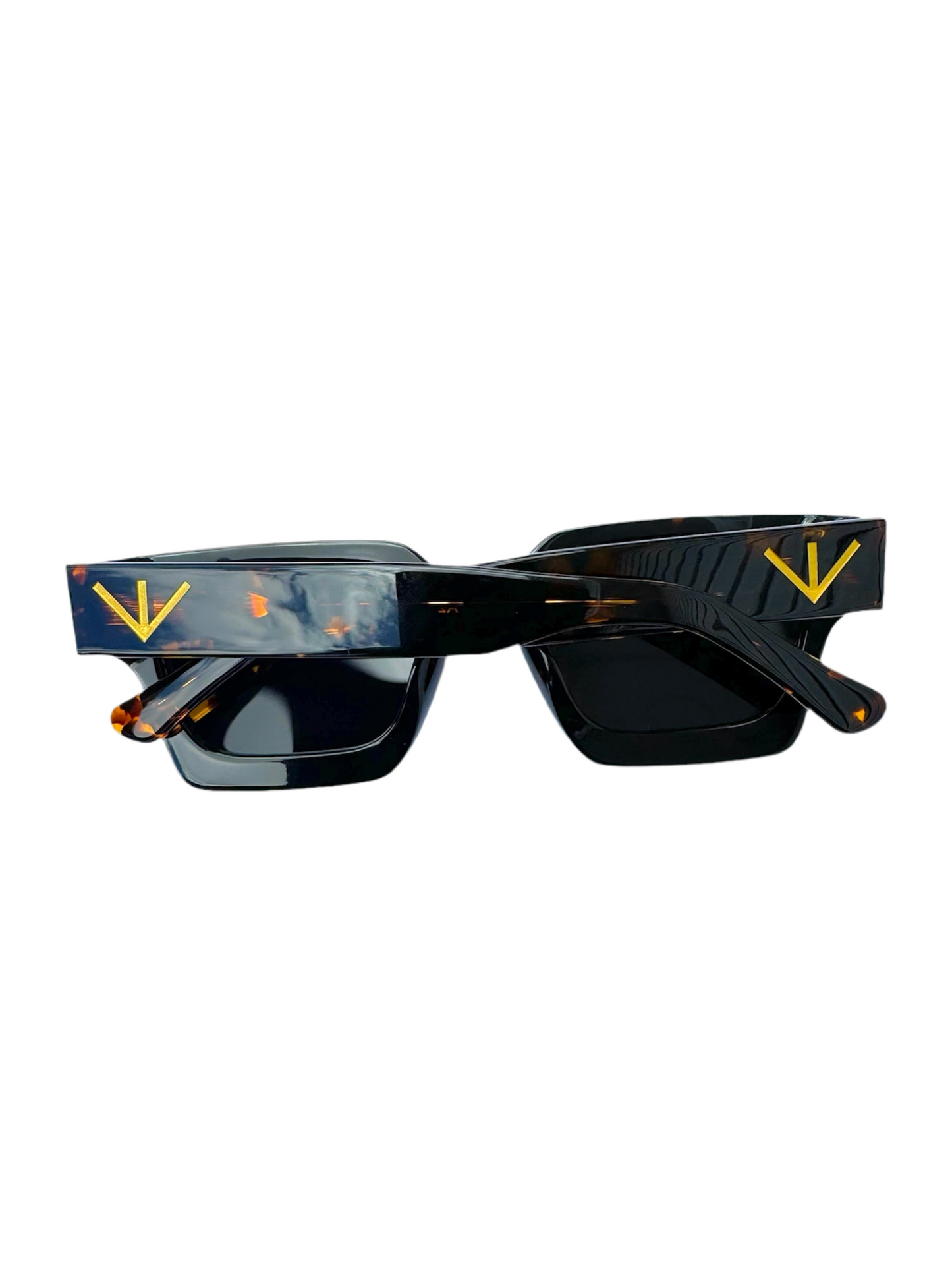 Nile VZN Shades